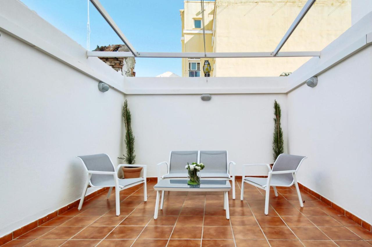 Amplio Piso Con Terraza Lejlighed Málaga Eksteriør billede