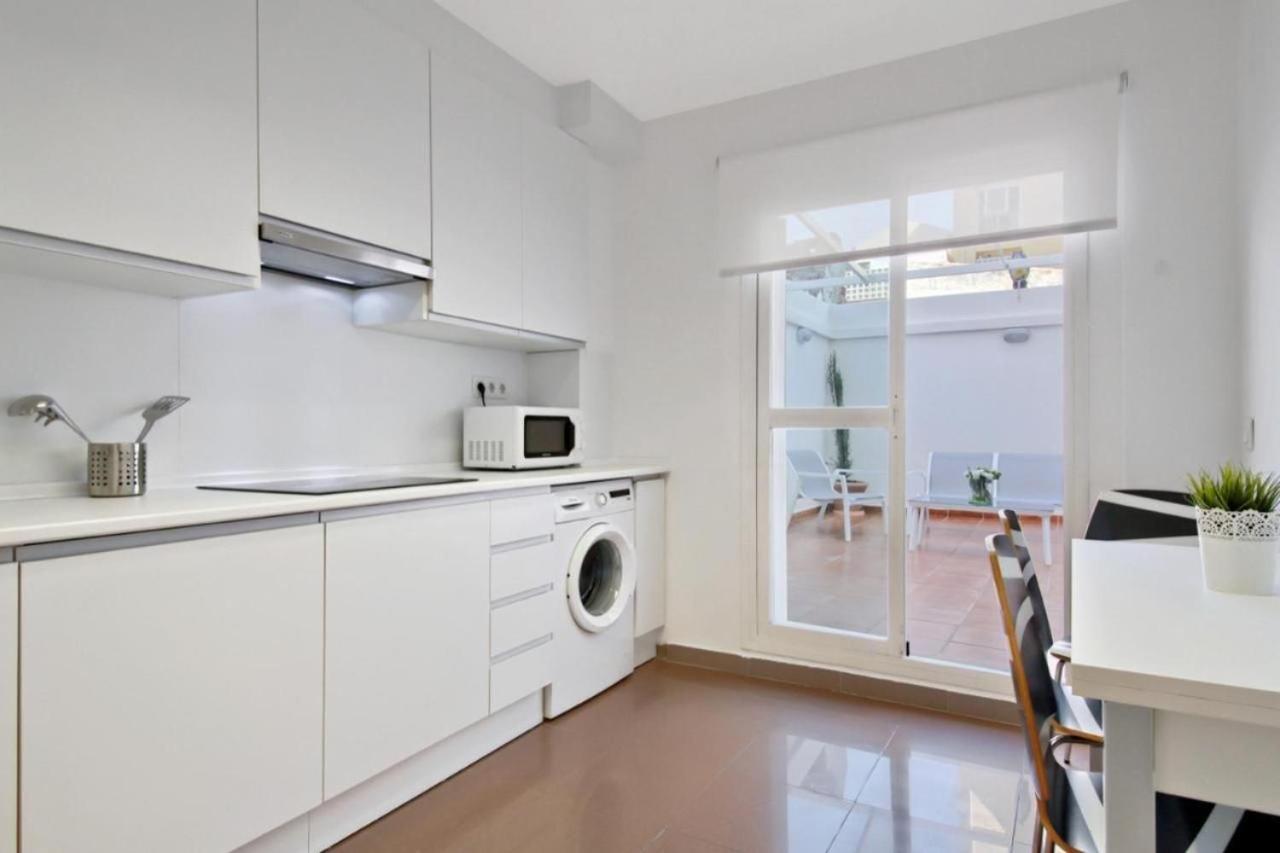 Amplio Piso Con Terraza Lejlighed Málaga Eksteriør billede